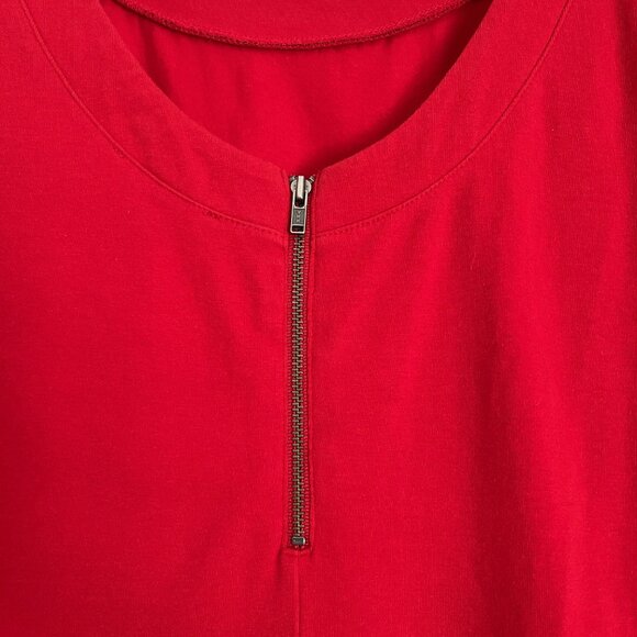Express Scoop Neck Knit Dress with Exposed Back Zipper, Red, Size Medium - Picture 4 of 6